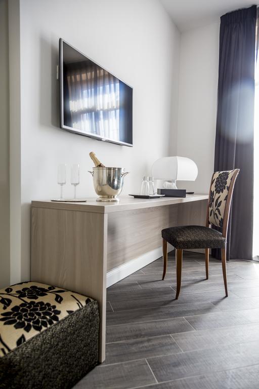 Blue Inn Luxury Suites Roma Cameră foto