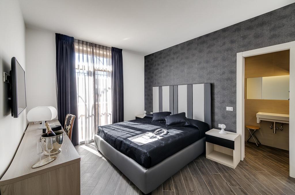 Blue Inn Luxury Suites Roma Cameră foto